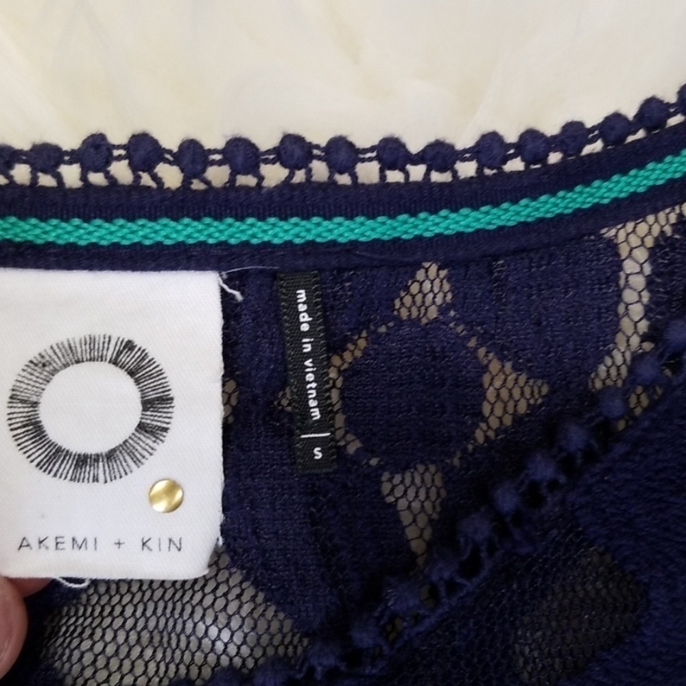 Akemi + Kin Lace Top Tunic Blouse - Picture 7 of 8